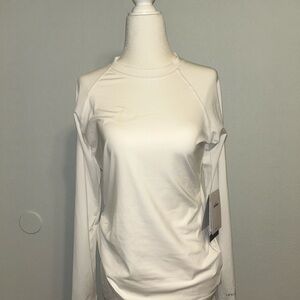 NWT Nike Women’s Swim Dri-Fit Long-Sleeve Crew Top